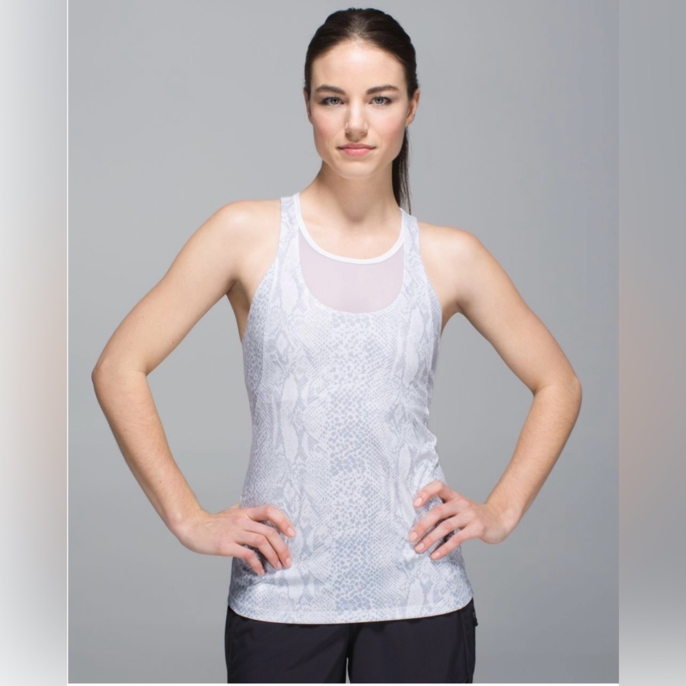*Sold* Lululemon Mesh With Me Tank